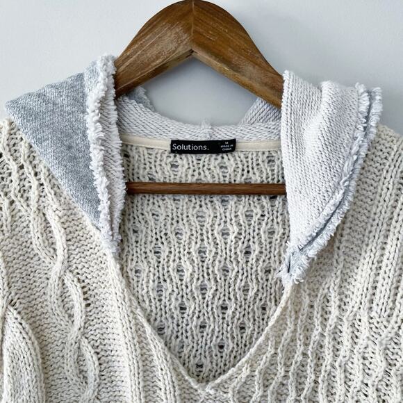 Solutions Cozy Knit Hoodie/Sweater Hybrid Size Medium EUC - Picture 2 of 12